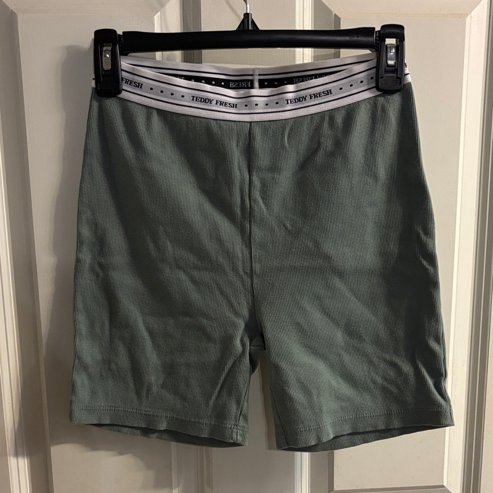 Size Small Teddy Fresh Sage Women’s Classic Rib Bike Shorts